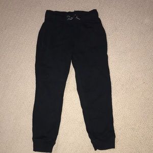 Black sweatpants 4/5